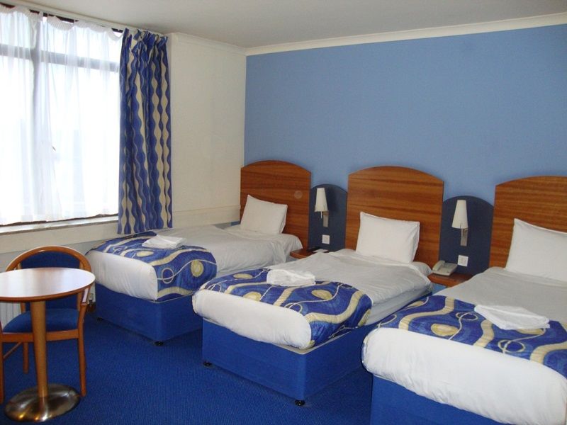 London - Wembley International Hotel Экстерьер фото