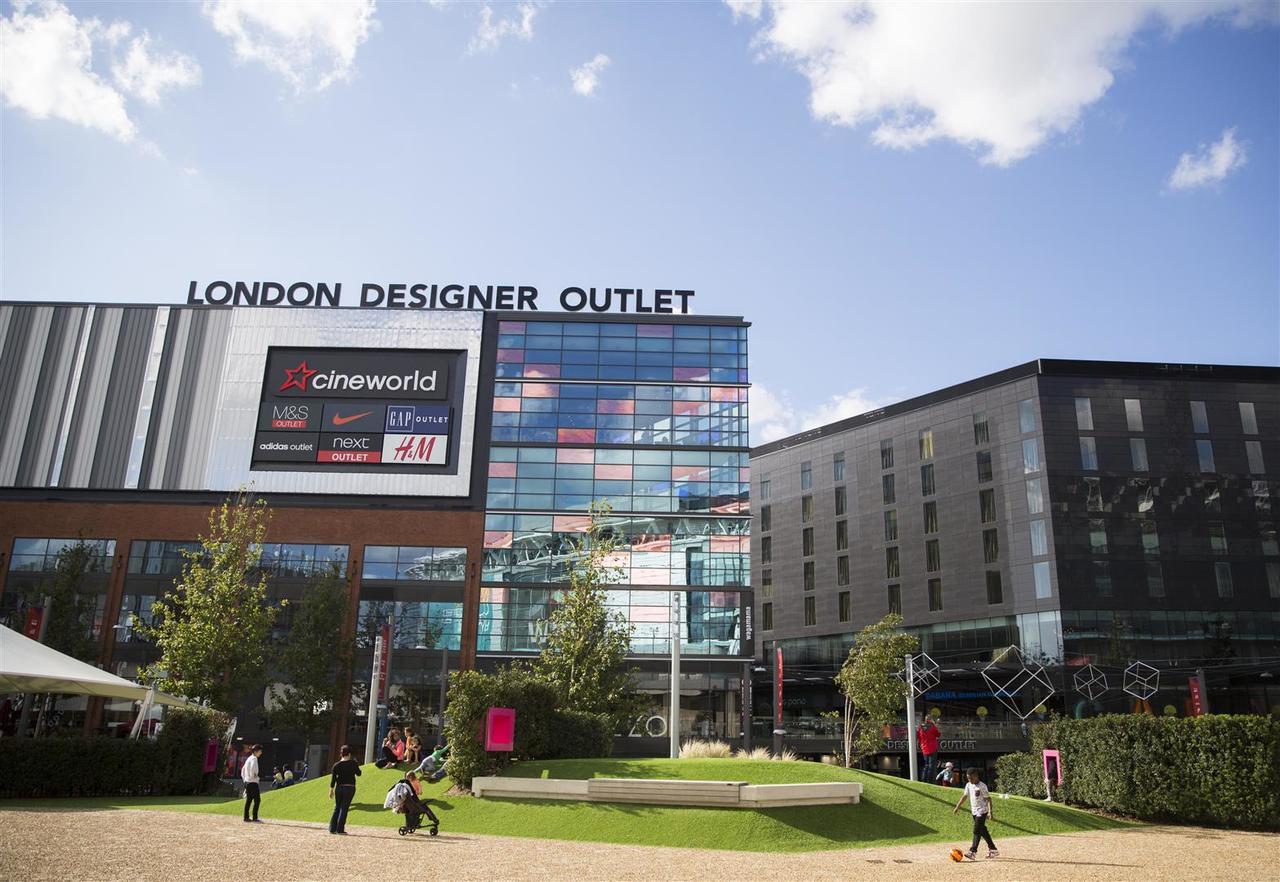 London - Wembley International Hotel Экстерьер фото