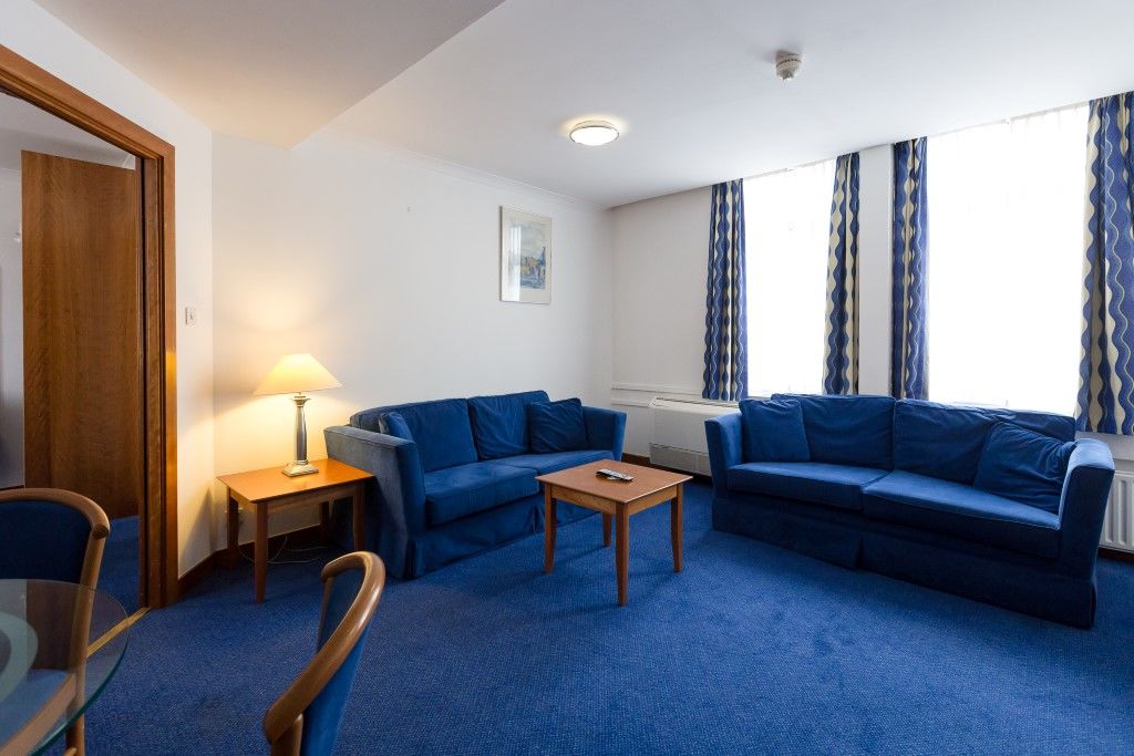 London - Wembley International Hotel Экстерьер фото